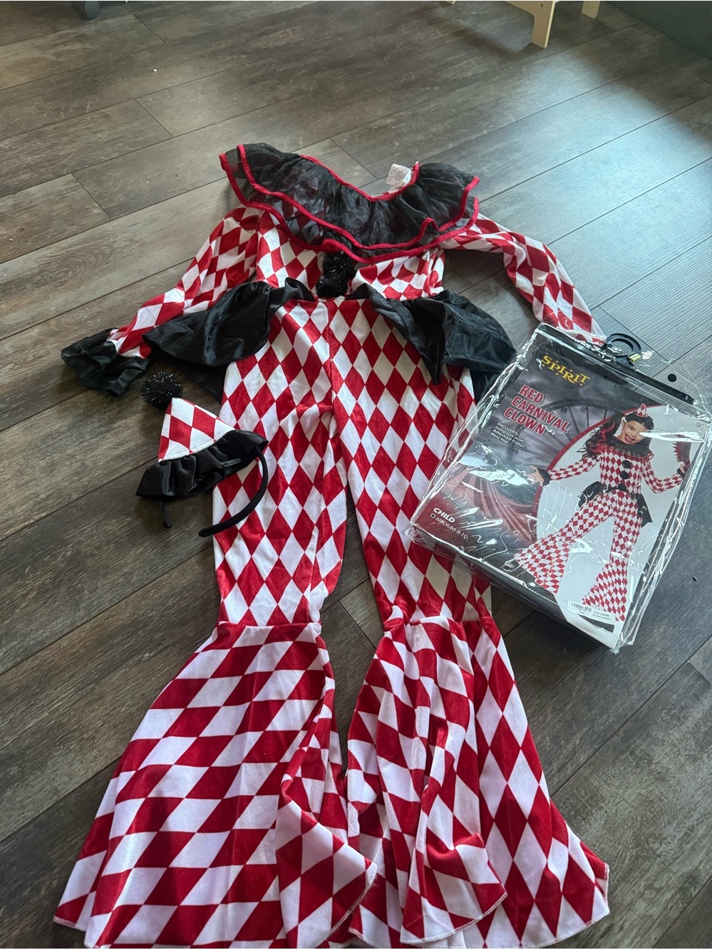 Spirit Halloween  Red and White Diamond Clown Costume Kids Medium 8-10